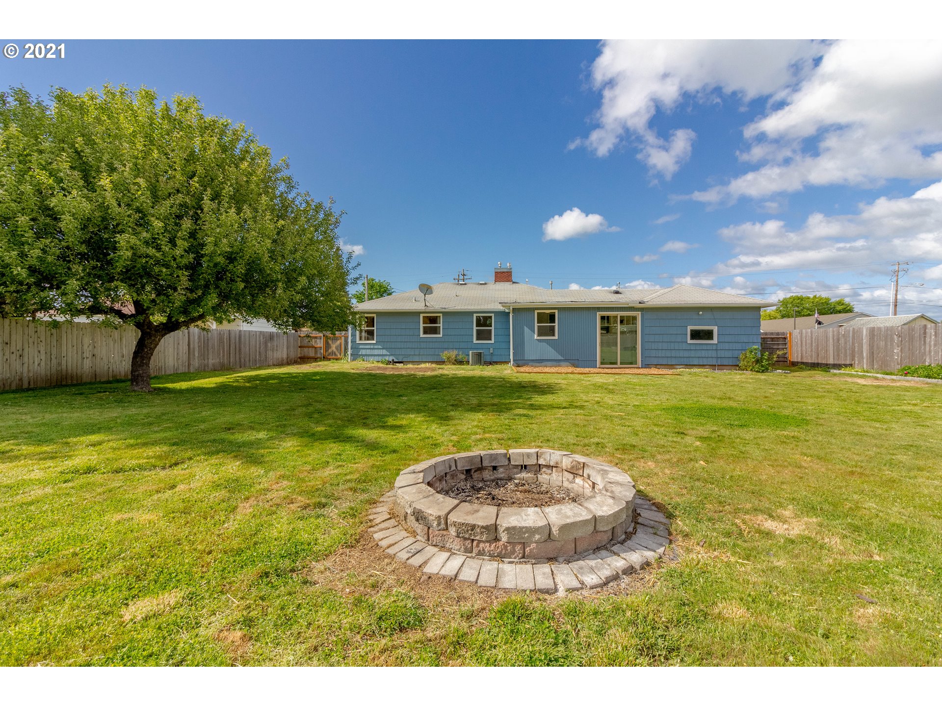 140 Walker Road Lebanon, OR 97355 - Photo 29 of 32 Gallery Image 29