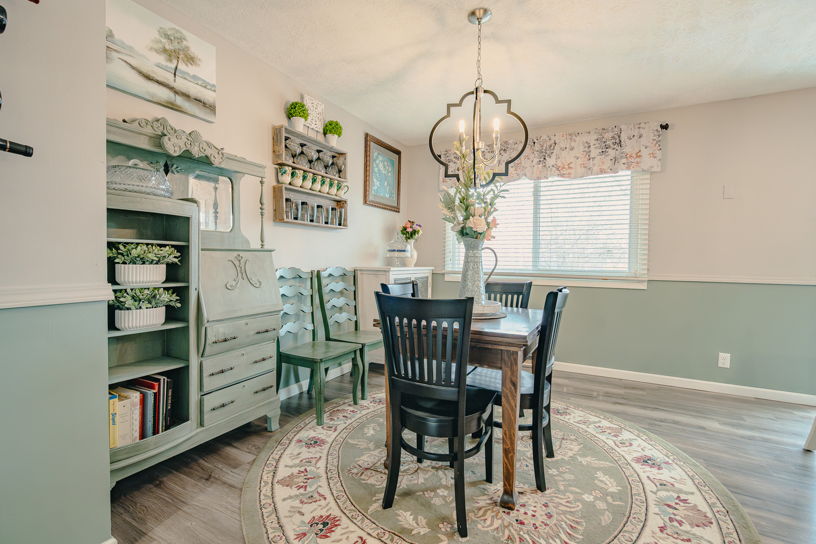 1114 Andover Road Bloomington, IL 61704 - Photo 12 of 33 Gallery Image 12