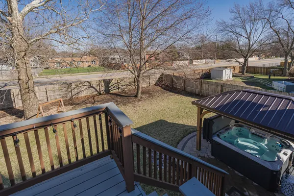 $275,000 | 1114 Andover Road, Bloomington, IL 61704