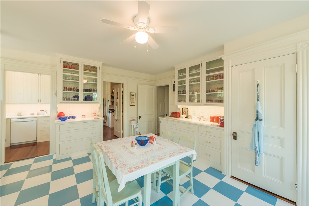 20 Plimpton Road Westerly, RI 02891 - Photo 15 of 27 Kitchen