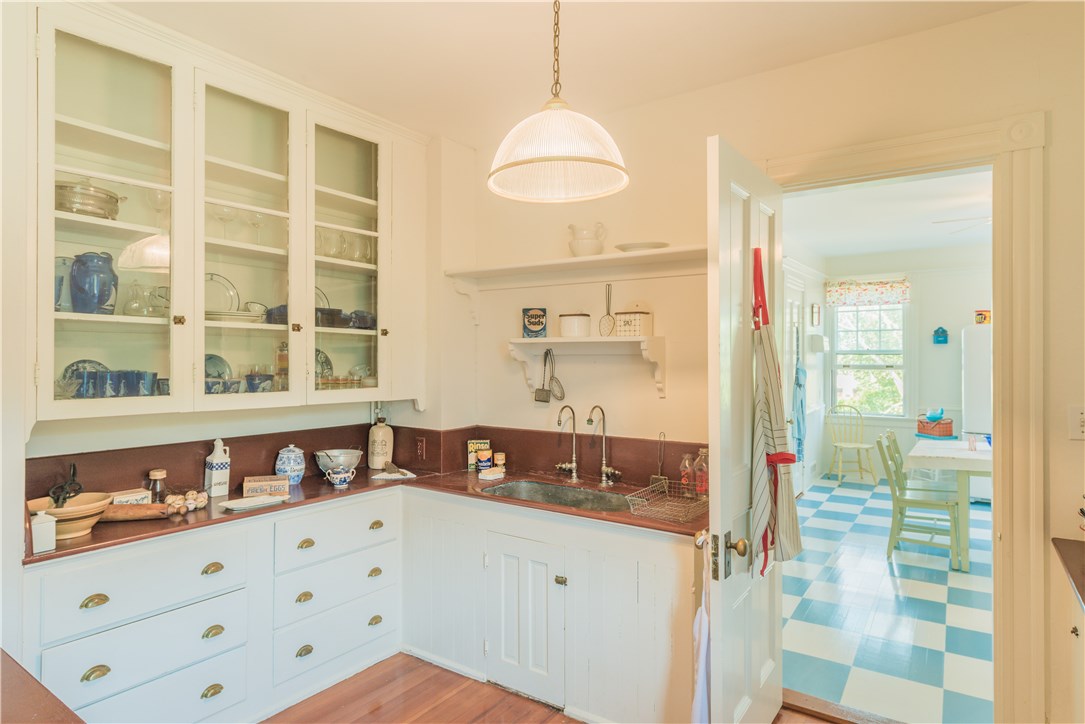 20 Plimpton Road Westerly, RI 02891 - Photo 16 of 27 Original Pantry