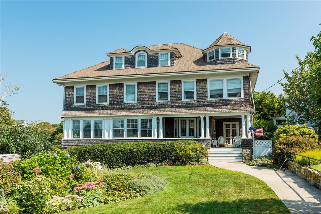 20 Plimpton Road Westerly, RI 02891 - Photo 3 of 27 Front Exterior