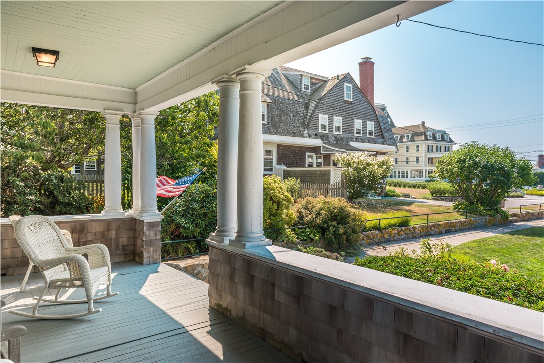 20 Plimpton Road Westerly, RI 02891 - Photo 4 of 27 Front Porch