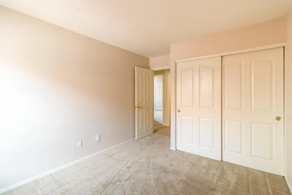 $2,050 | 6919 East Lobo Avenue, Mesa, AZ 85209
