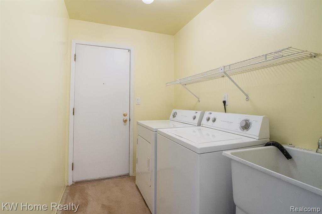 29691 Pine Ridge Circle Farmington Hills, MI 48331 - Photo 31 of 39