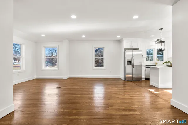 $469,900 | 553 Birdseye Street, Stratford, CT 06615