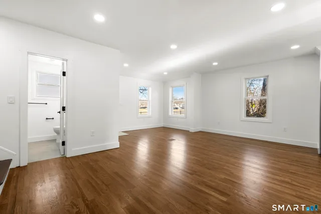 $469,900 | 553 Birdseye Street, Stratford, CT 06615