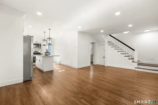 $469,900 | 553 Birdseye Street, Stratford, CT 06615