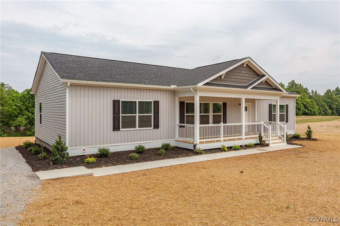 853 Levi Road Green Bay, VA 23942 - Photo 3 of 44 View of front of property with a porch and roof wi