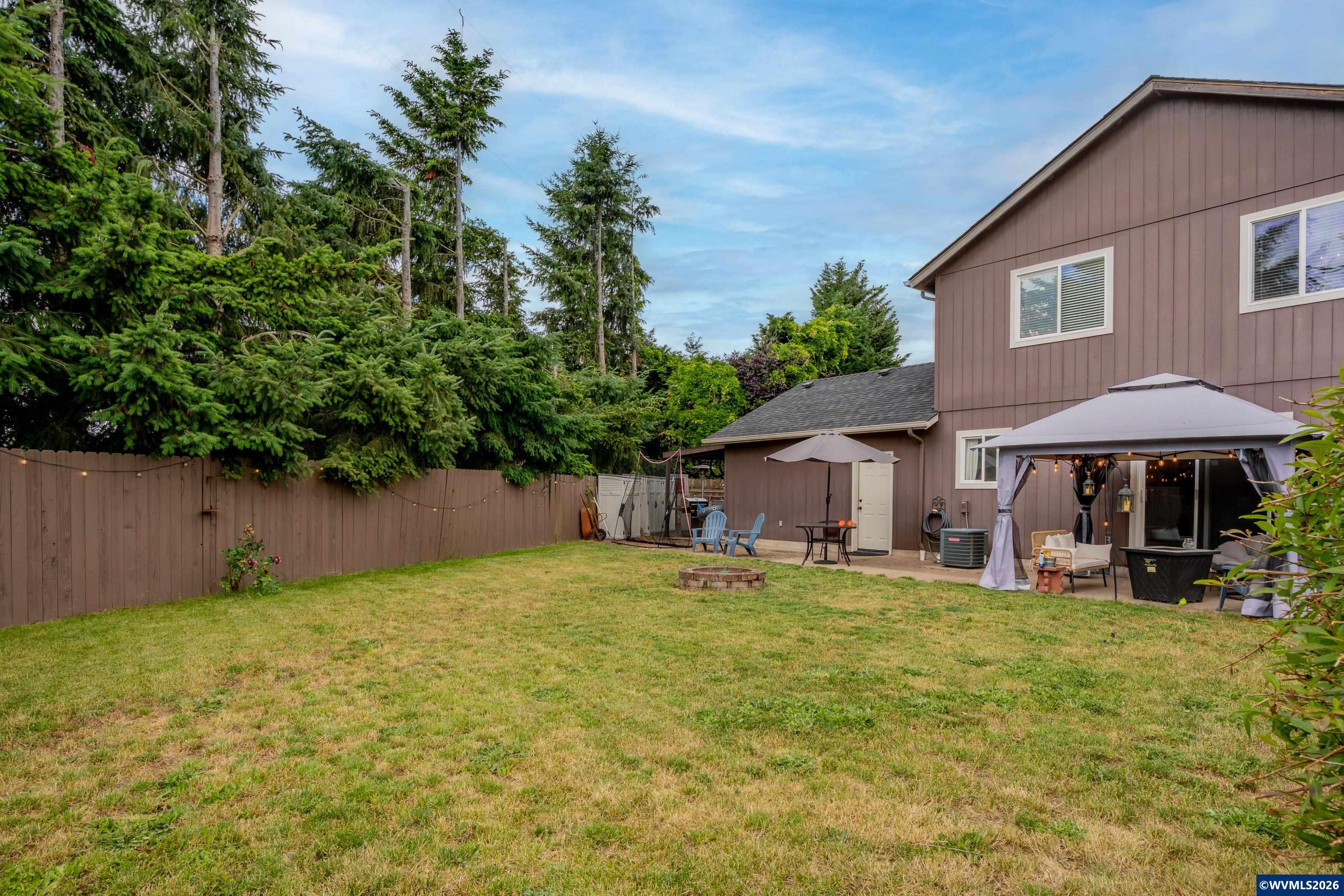 2147 Steelhead Court Lebanon, OR 97355 - Photo 31 of 34
