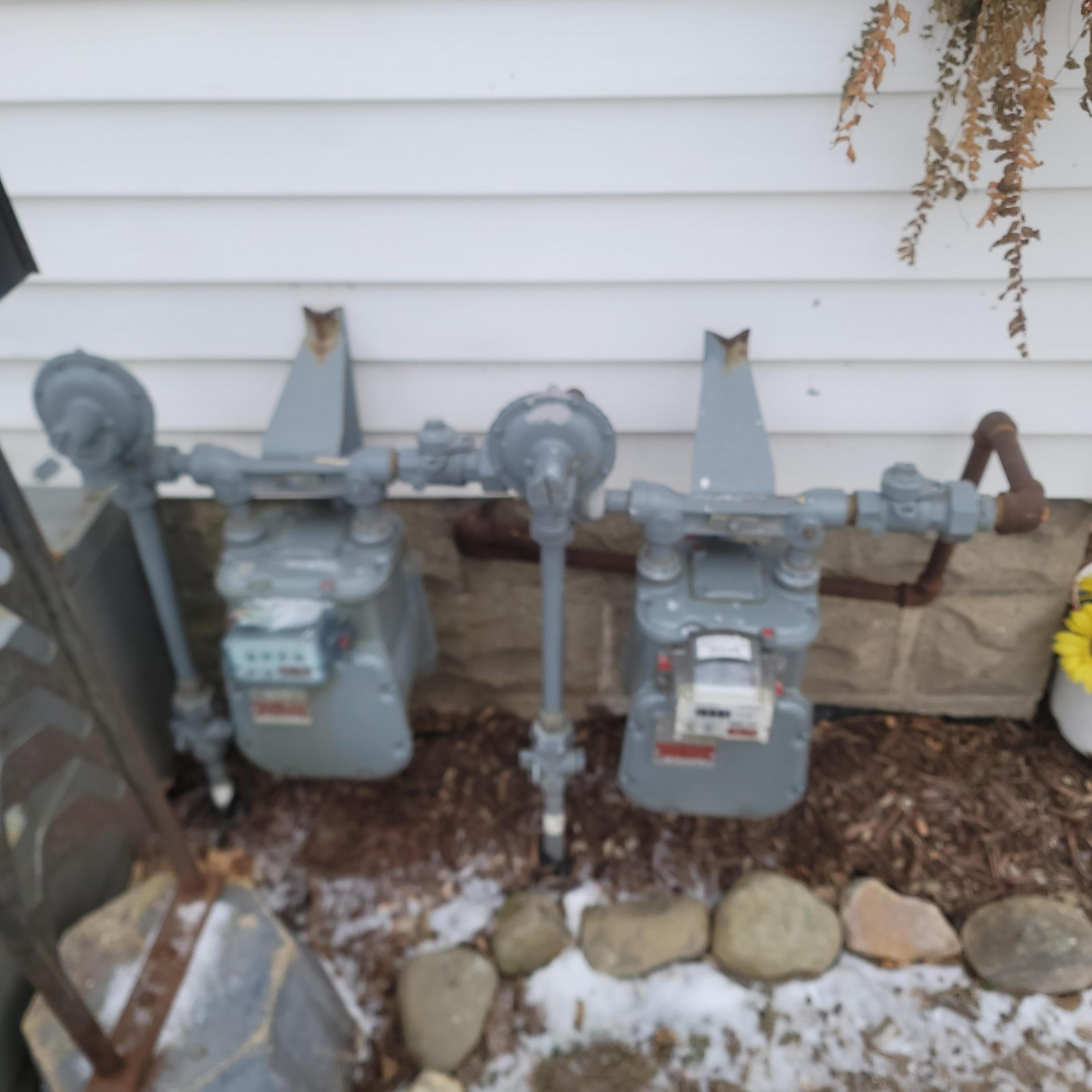 208 South Andrews Street Three Rivers, MI 49093 - Photo 10 of 14 20220120_134040