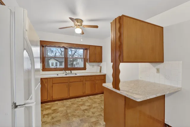 $110,000 | 2820 Hanson Street, Rockford, IL 61109