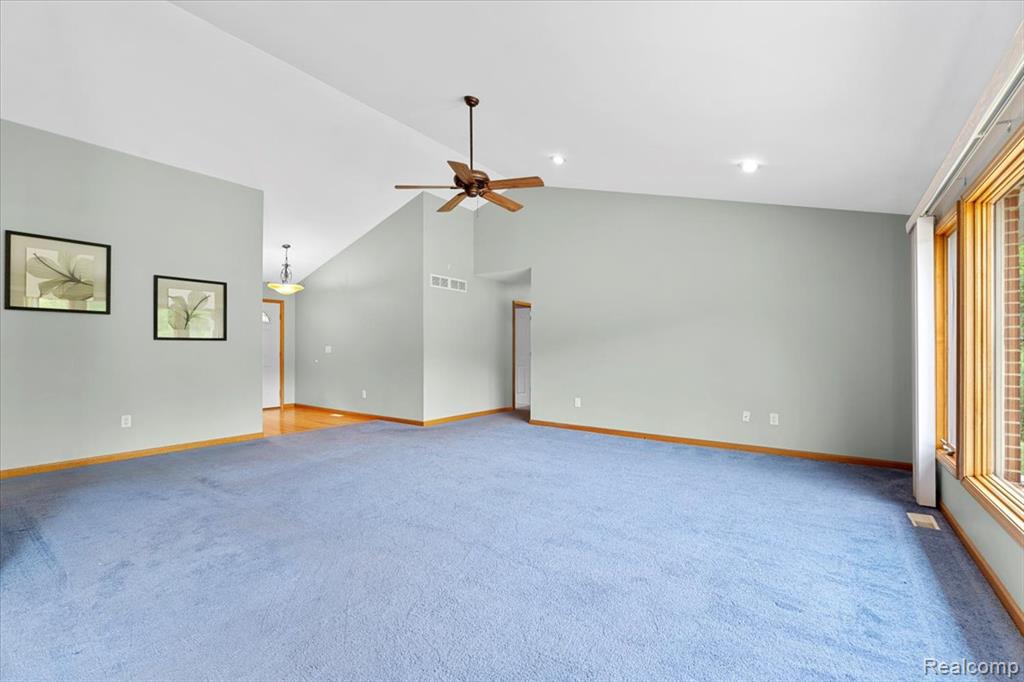 22069 Inkster Road Romulus, MI 48174 - Photo 7 of 51