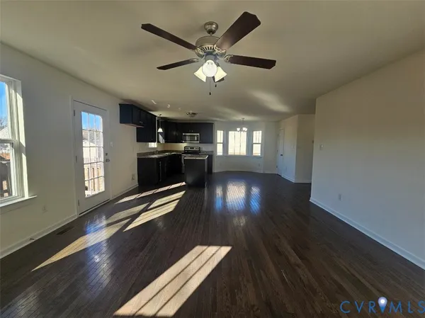 a view of an empty room and window