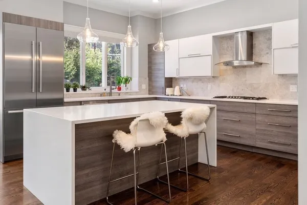 $17,500 | 1580 Beacon Street, Unit 1580, Newton, MA 02468