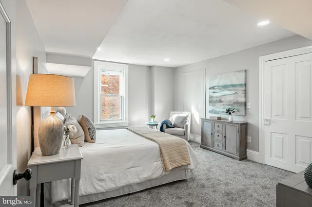 $575,000 | 354 East Lancaster Avenue, Downingtown, PA 19335