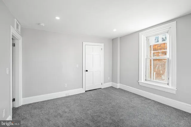 $575,000 | 354 East Lancaster Avenue, Downingtown, PA 19335