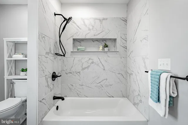 $575,000 | 354 East Lancaster Avenue, Downingtown, PA 19335