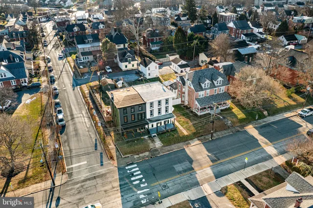 $575,000 | 354 East Lancaster Avenue, Downingtown, PA 19335