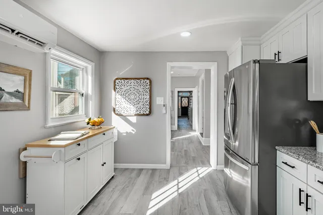 $575,000 | 354 East Lancaster Avenue, Downingtown, PA 19335