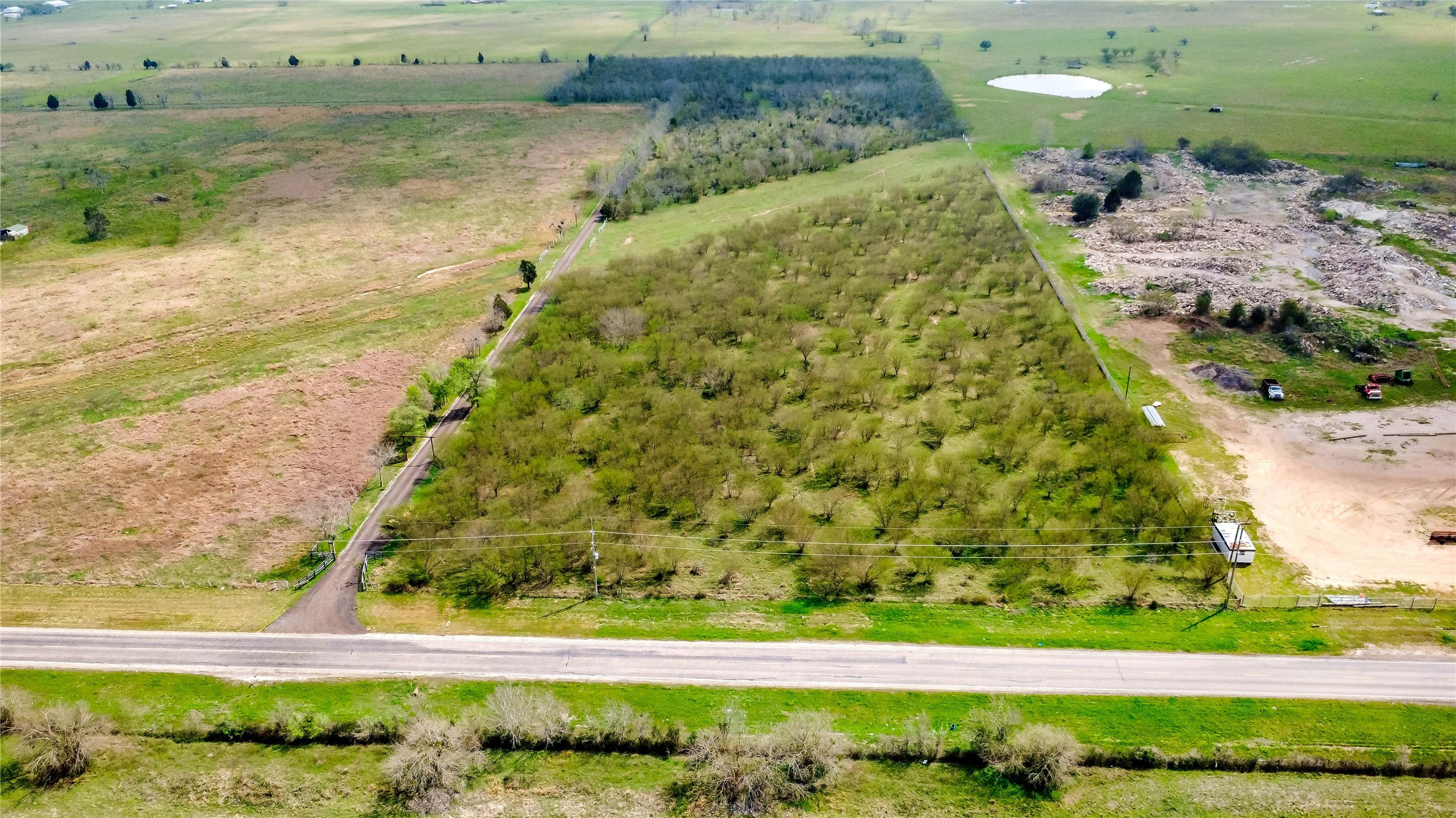 1226 South Farm To Market 331 Road Sealy, TX 77474 - Photo 6 of 12
