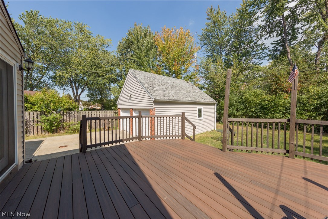 1519 Maywood Road South Euclid, OH 44121 - Photo 31 of 34