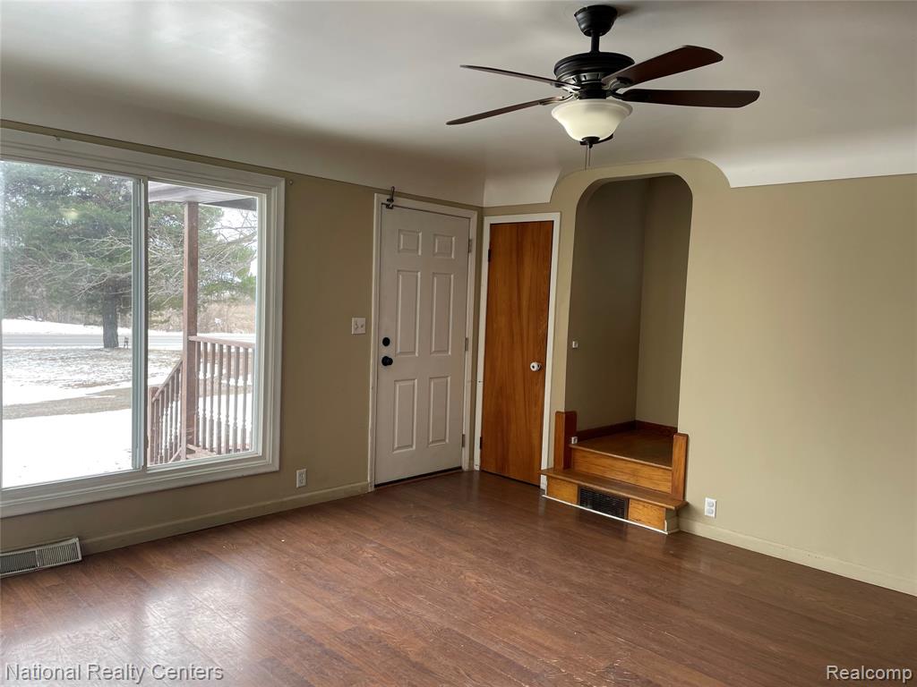 2380 South Van Dyke Road Marlette, MI 48453 - Photo 11 of 56