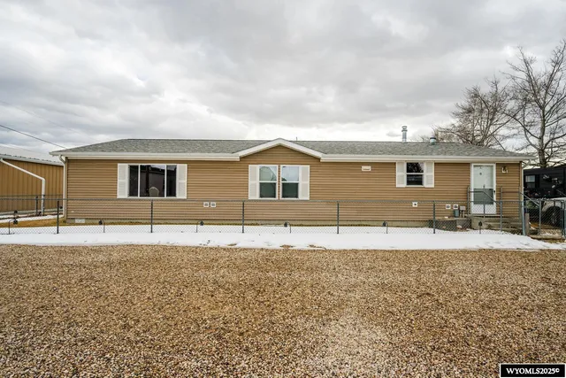 $200,000 | 793 North Adams Avenue, Buffalo, WY 82834