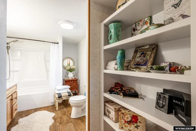 $200,000 | 793 North Adams Avenue, Buffalo, WY 82834