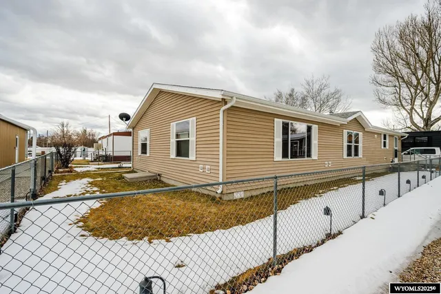 $200,000 | 793 North Adams Avenue, Buffalo, WY 82834