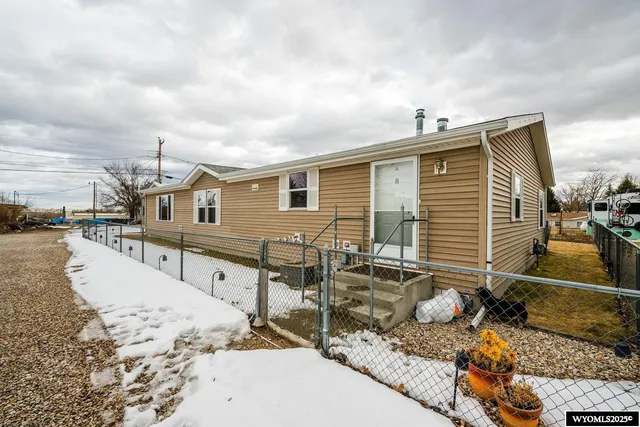 $200,000 | 793 North Adams Avenue, Buffalo, WY 82834