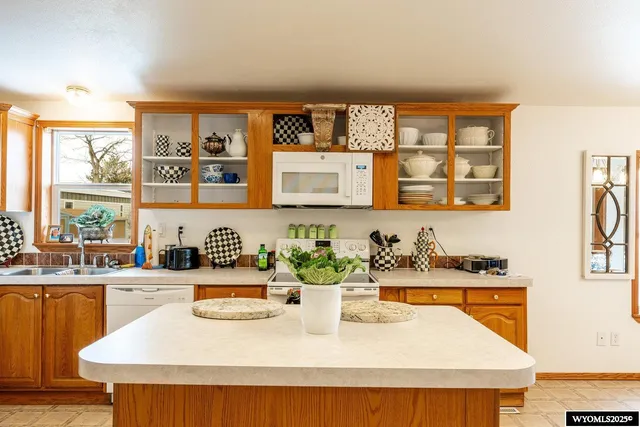 $200,000 | 793 North Adams Avenue, Buffalo, WY 82834