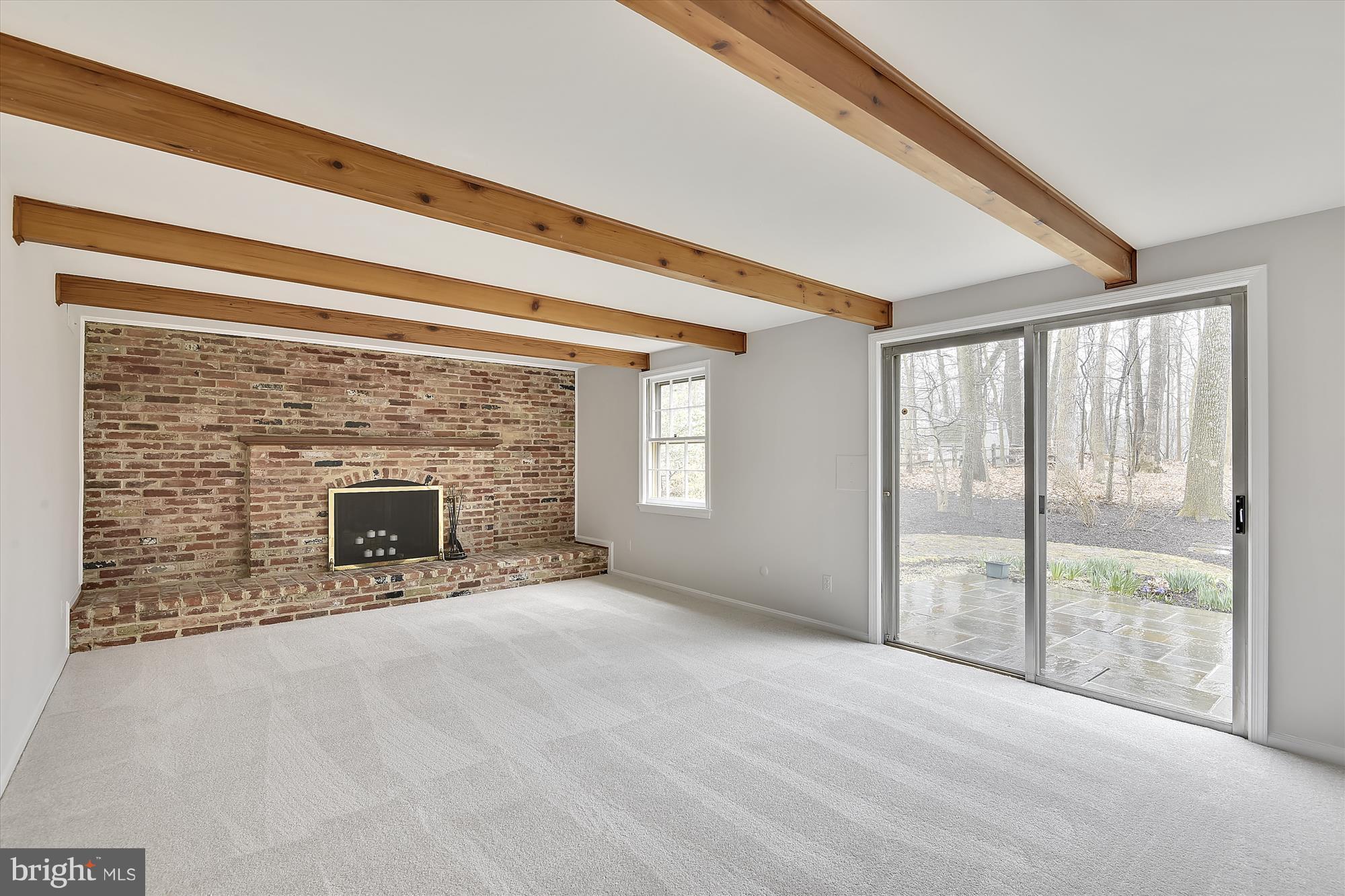 8300 Geneva Mason Road Potomac, MD 20854 - Photo 11 of 29 Family Room, door to patio