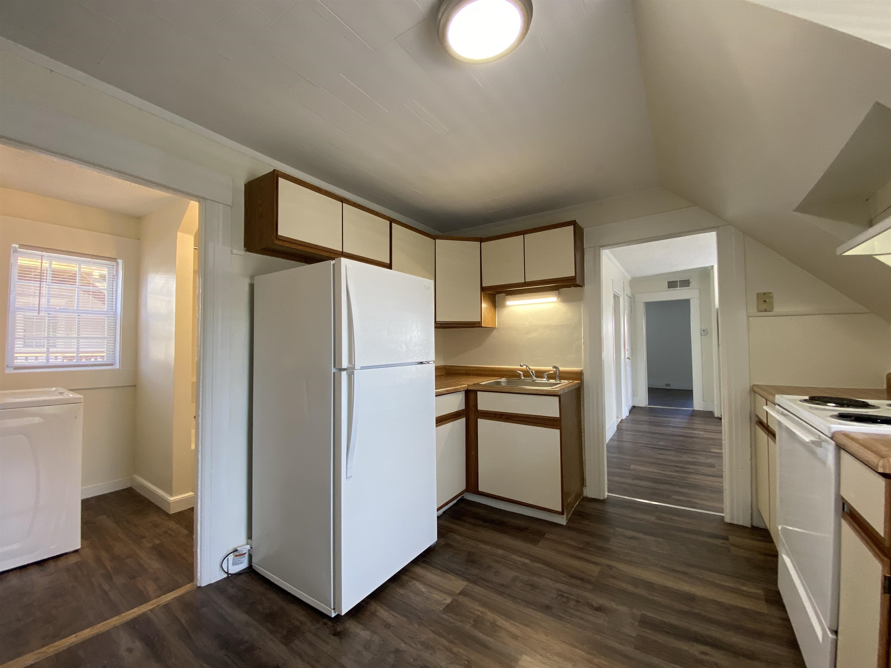 77 Ferry Street, Unit 2 Manchester, NH 03102 - Photo 18 of 51 Gallery Image 18