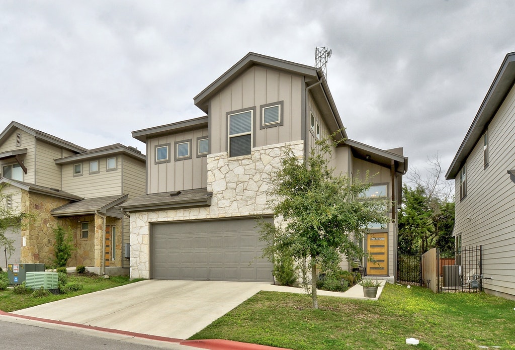 9710 Tanglemede Street Austin, TX 78748 - Photo 3 of 28