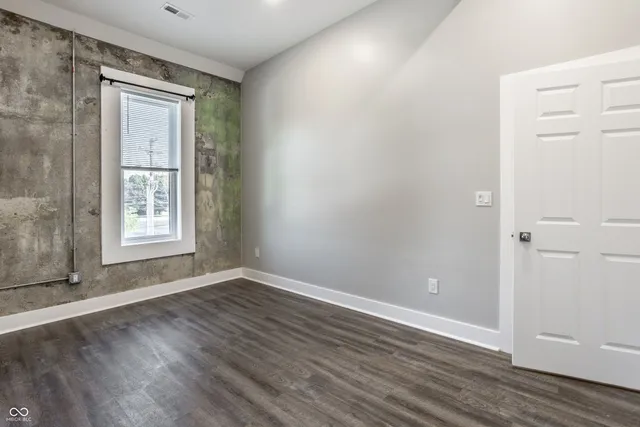 $1,750 | 113 East Main Street, Unit B, Thorntown, IN 46071