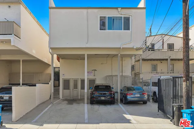 $3,495 | 1914 Pacific Avenue, Venice, CA 90291
