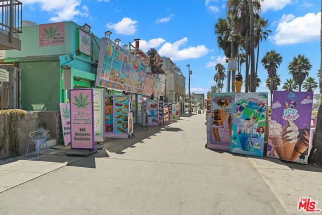 $3,495 | 1914 Pacific Avenue, Venice, CA 90291
