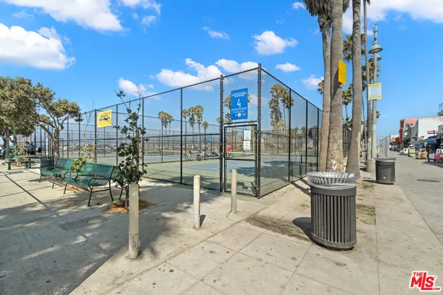 $3,495 | 1914 Pacific Avenue, Venice, CA 90291