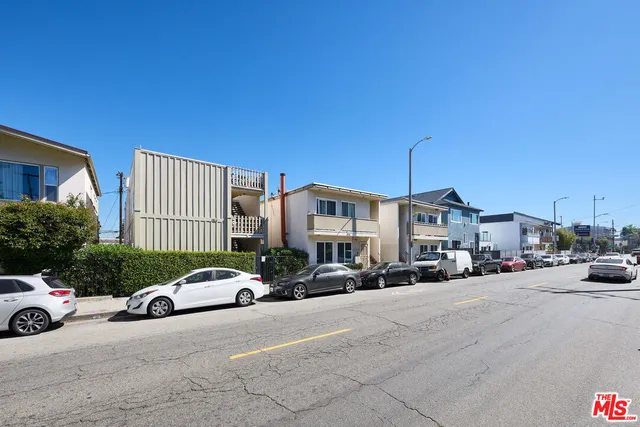 $3,495 | 1914 Pacific Avenue, Venice, CA 90291