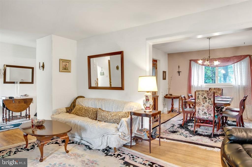 12801 Tamarack Road Silver Spring, MD 20904 - Photo 4 of 19