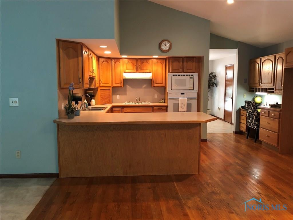 10629 Reed Road Monclova, OH 43542 - Photo 8 of 36 Gallery Image 8