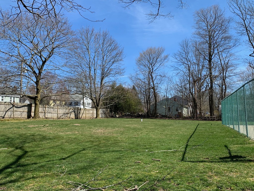 96 Main Street, Unit C4 Foxboro, MA 02035 - Photo 13 of 14 a view of a backyard with large trees