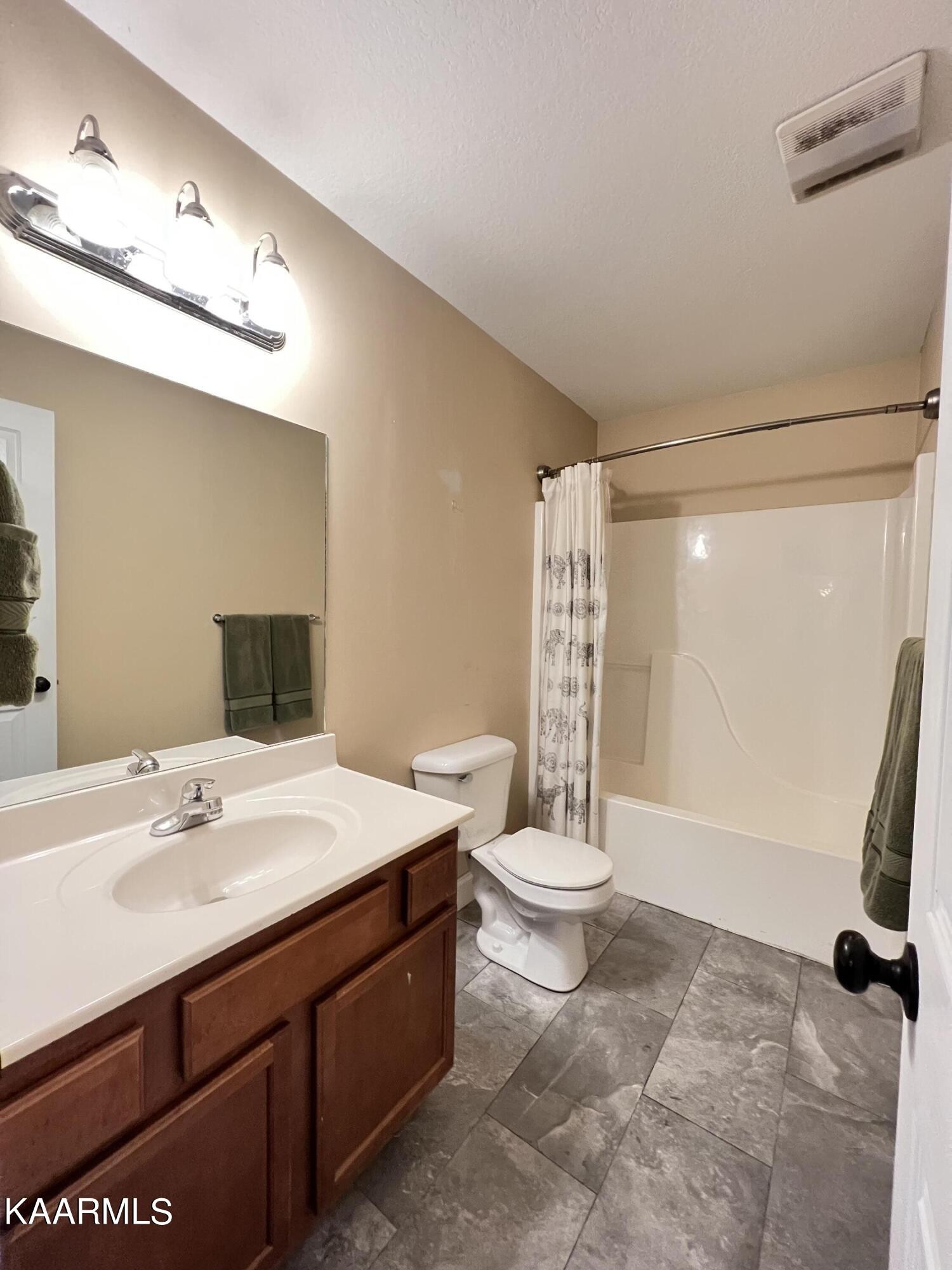 4237 Pea Ridge Road Maryville, TN 37804 - Photo 17 of 27 Gallery Image 17