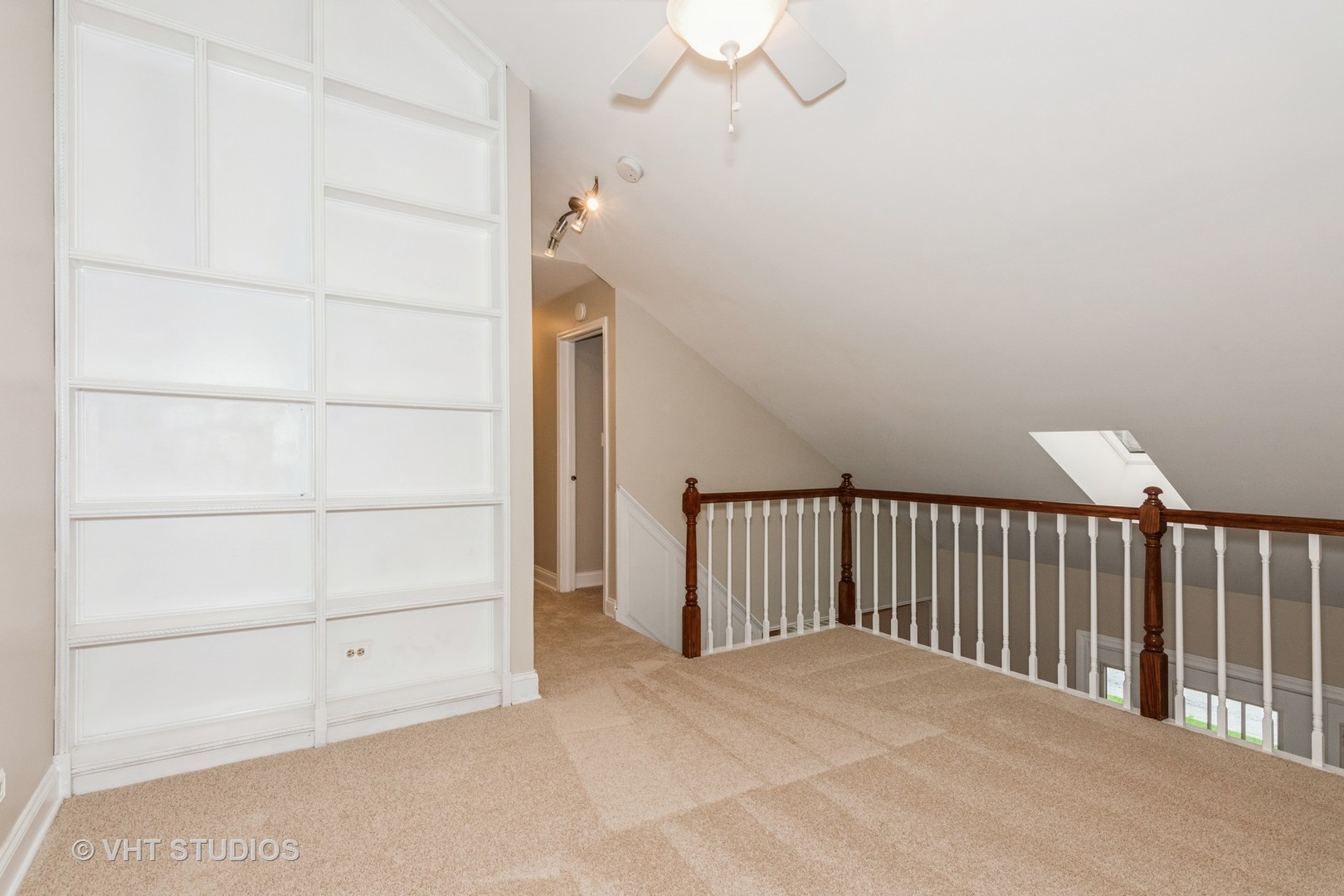 501 Crossing Court Rolling Meadows, IL 60008 - Photo 7 of 14 a view of a walk in closet