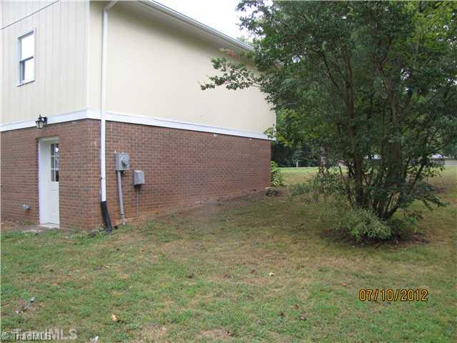 4770 Pine Hall Road Walkertown, NC 27051 - Photo 15 of 16 Exterior Back.