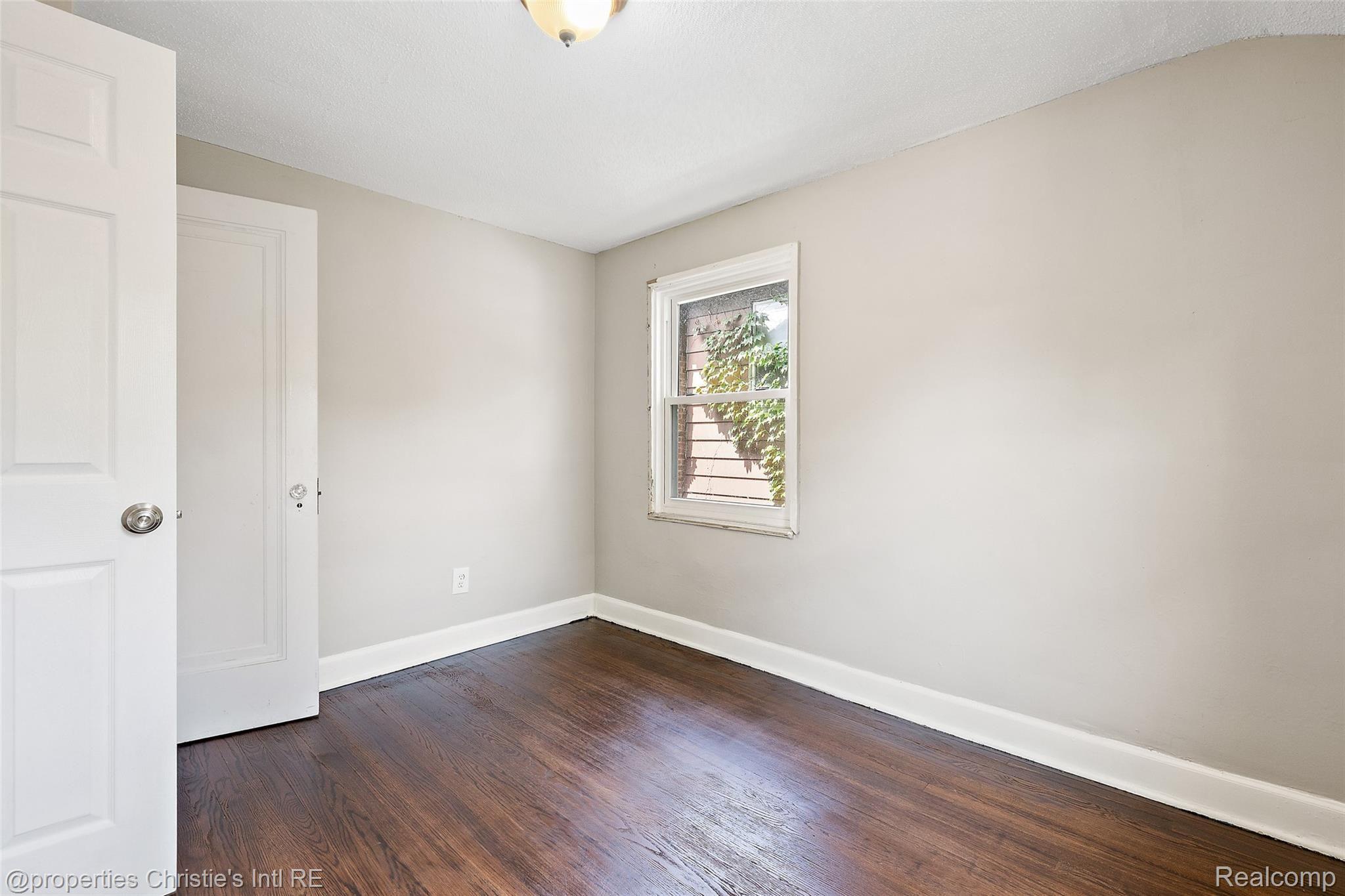 4190 Devonshire Road Detroit, MI 48224 - Photo 16 of 24 4190 Devonshire Rd-21.jpg