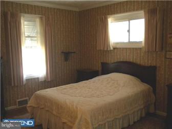 5 Benton Road Hamilton, NJ 08610 - Photo 7 of 12 Gallery Image 7