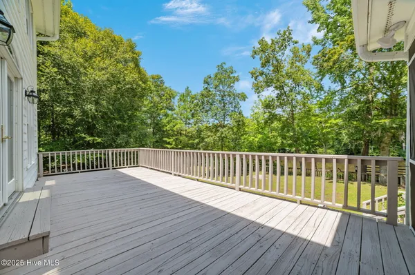 $1,300,000 | 108 Farmington Road, Grimesland, NC 27837