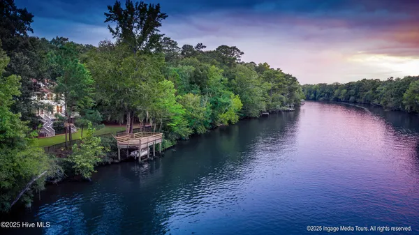 $1,300,000 | 108 Farmington Road, Grimesland, NC 27837